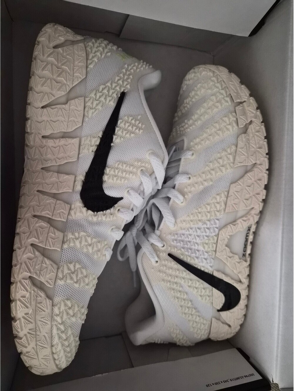 Nike Free Metcon 3 Training Shoes White Black Size 7M